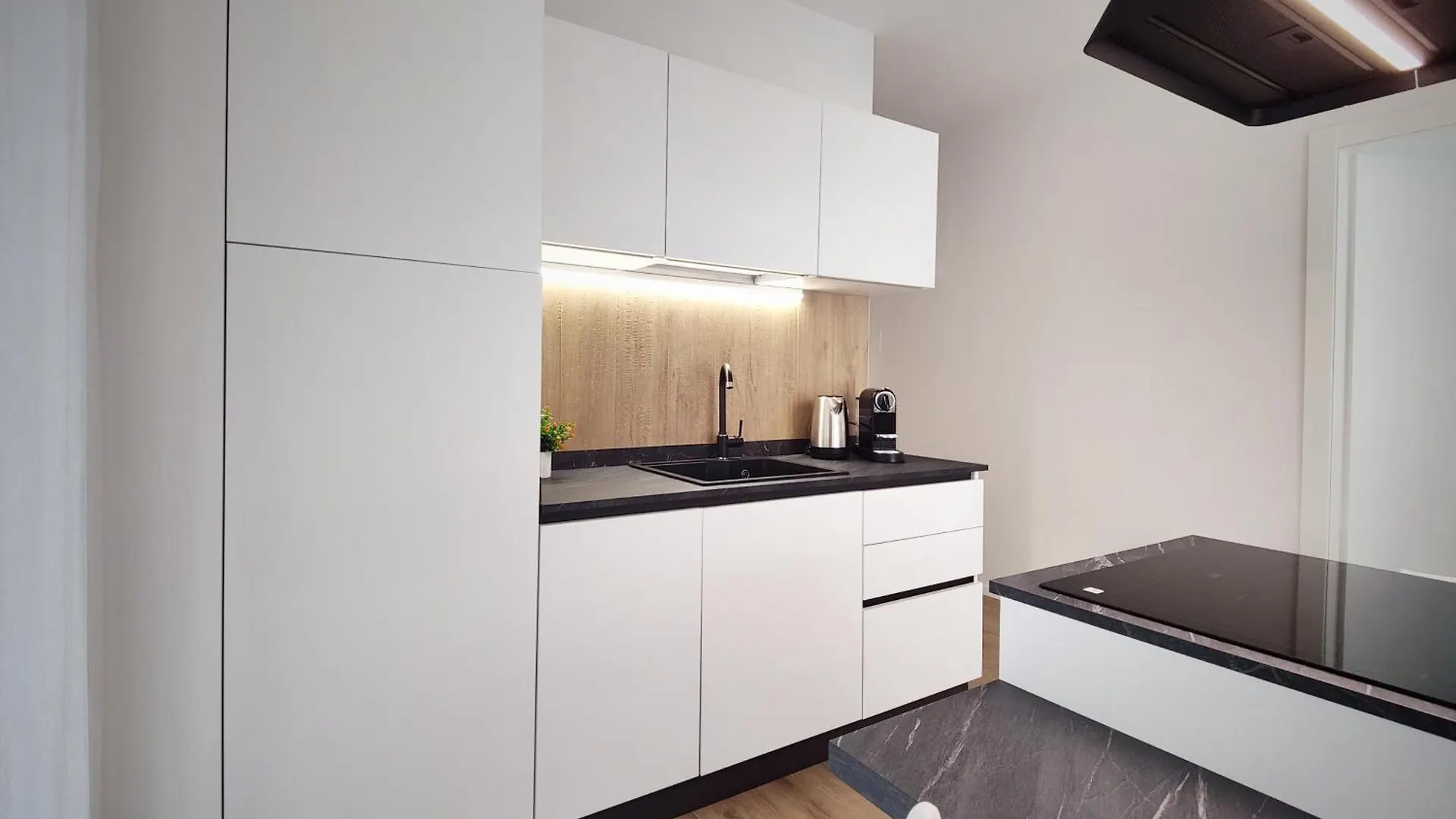 Longuelo Living One - Business Elegance & Hospital Lejlighed Bergamo